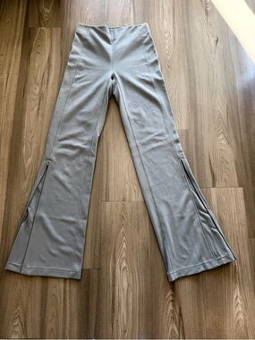Lululemon Ribbed Light Gray Flared Knit Pants - 4